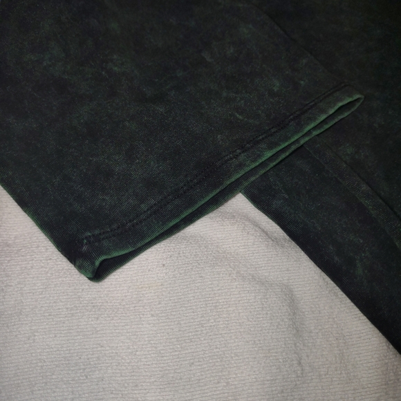 Stormi Night Tee - Picture 2 of 4